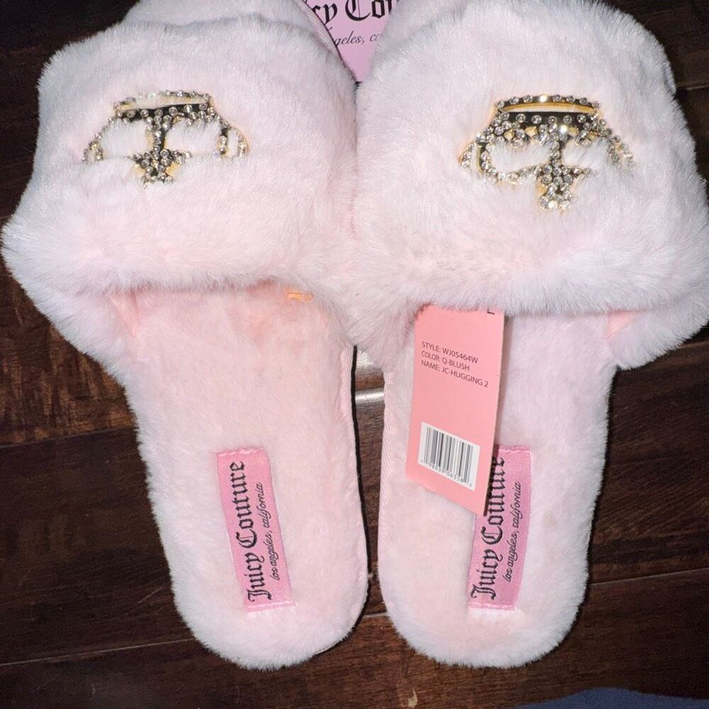 NWT Juicy Couture faux fur slippers with a crystal-embellished logo light pink s - Picture 4 of 5